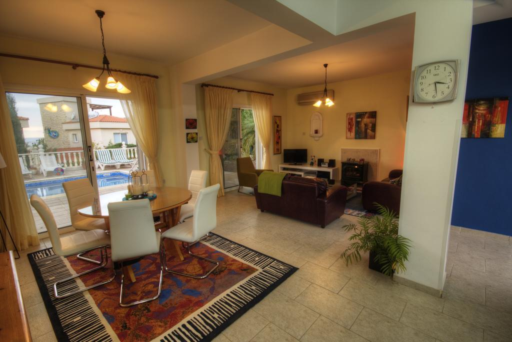 Villa Athina Paphos Zimmer foto