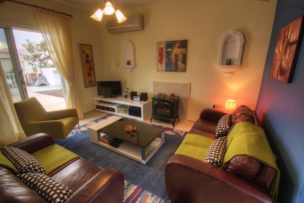 Villa Athina Paphos Zimmer foto